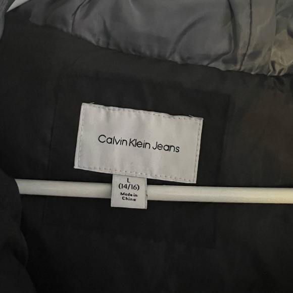 Calvin Klein Hybrid Jacket Size L 14/16 - Picture 6 of 9